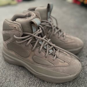 Yeezy Dessert Boots Size 9.5